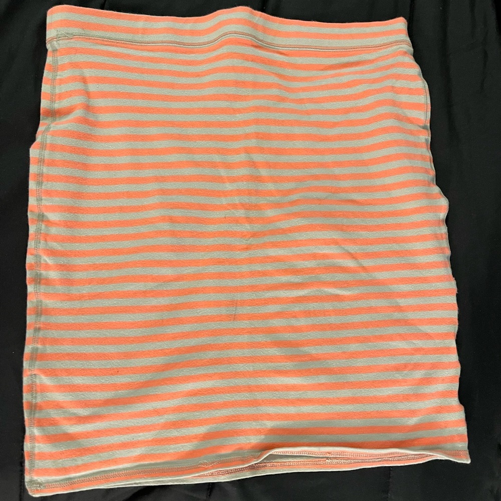 Old Navy Striped Stretch Pencil Skirt - Picture 2 of 2